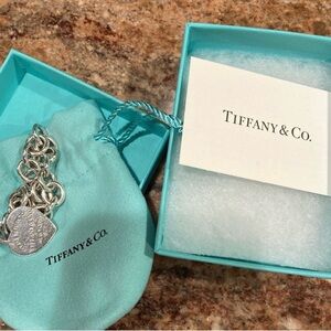 Tiffany bracelet ❤️ available + authentic with original box